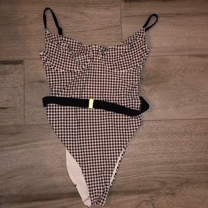 Onia we wore what one piece size large